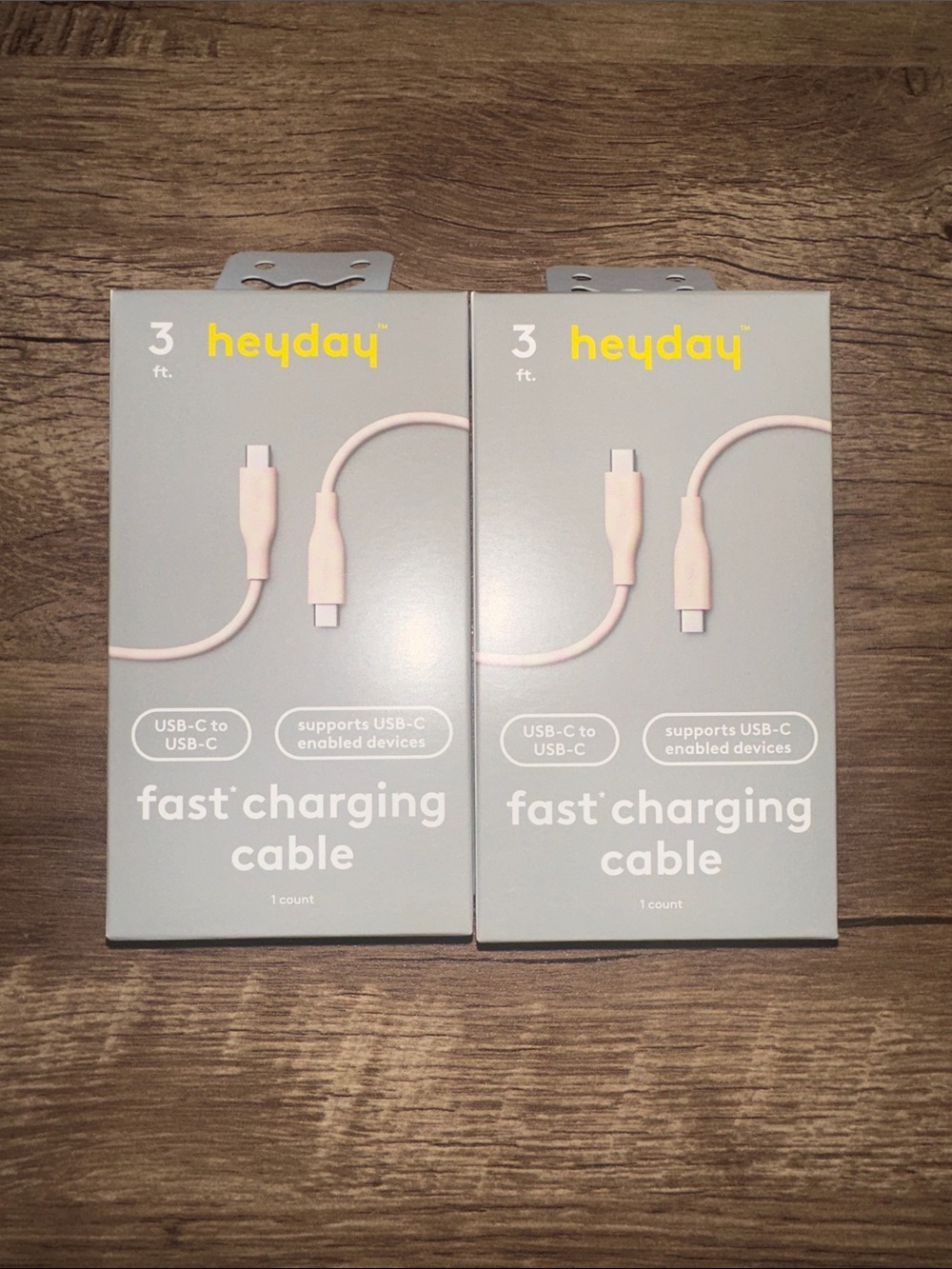 heyday USB-C to USB-C Fast Charging Cable in light pink
